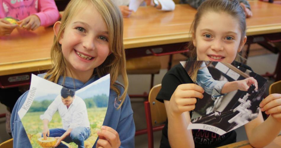 Bäuerinnen in der Volksschule1